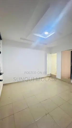 Studio Apartment in Apata, Shomolu / Shomolu for rent
