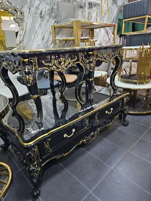 Royal Centre Table Set