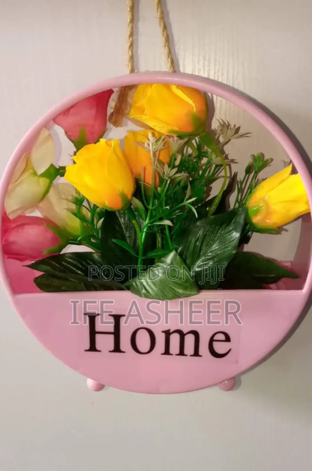 Hanging Home Flower Vase With Rose Flowers