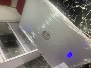 New Laptop HP 8GB Intel Core I5 SSD 256GB