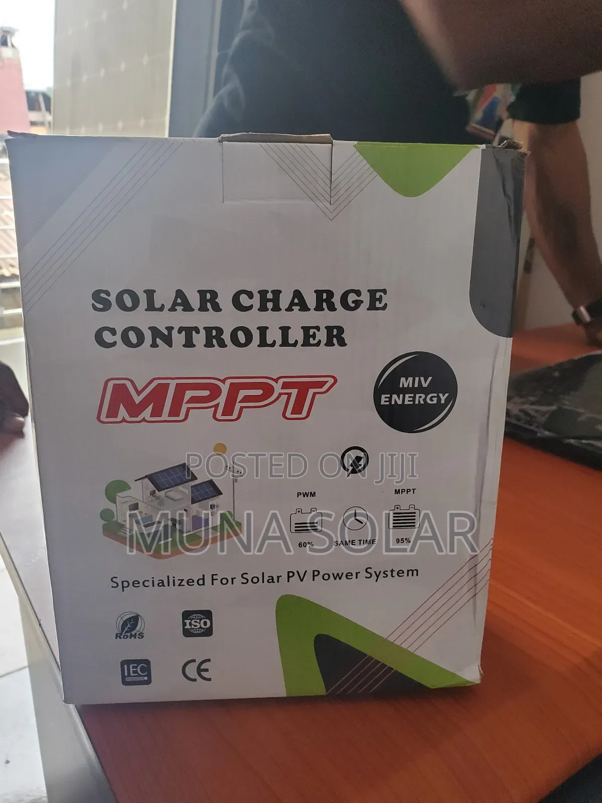 60ah 12v to 24v MPPT Charge Controller