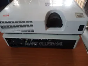 Projector in Warri