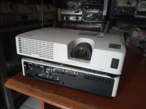 Projector in Warri