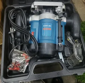 Bosch Professional Router Machine
