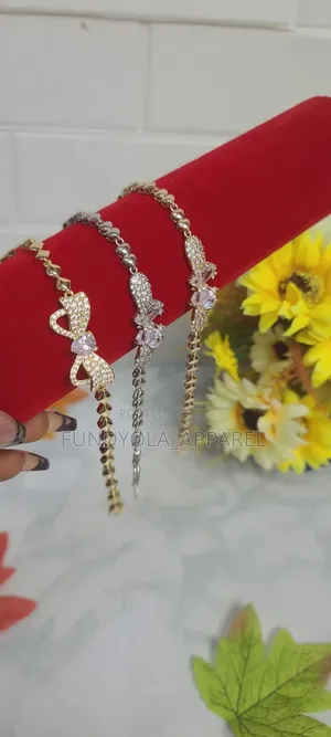 Cz Stone Fashion Bracelet