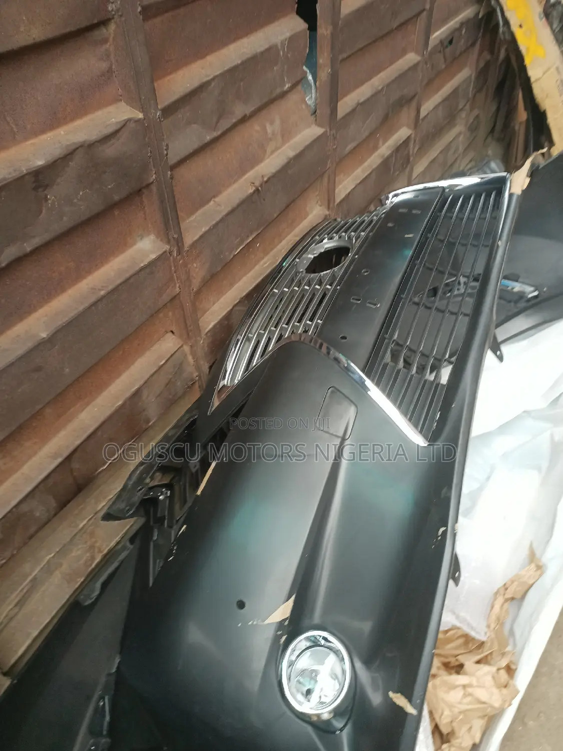 Complete Front Bumper Es350 2013 Model