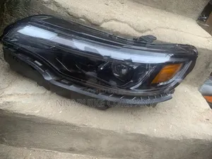 Jeep Cherokee Headlamp 2018 Model