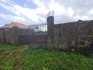 Sweet Airport Road 100x100ft Land