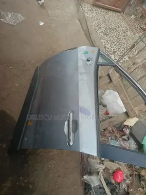 Complete Front Left Door RAV4 2020 -2021 Tokunbo