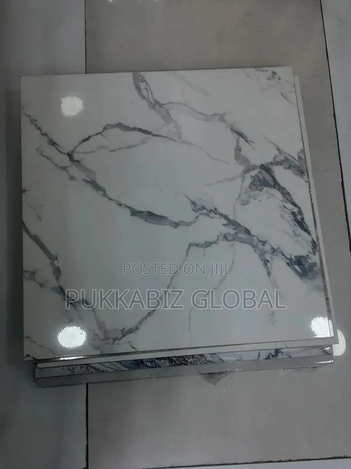 Virony 60 X 60 Tile