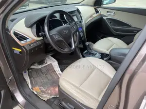 Hyundai Santa Fe 2015 Gray