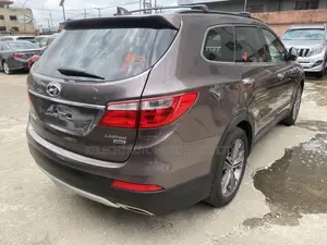 Hyundai Santa Fe 2015 Gray