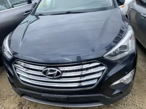 Hyundai Santa Fe 2015 Black