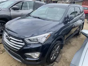 Hyundai Santa Fe 2015 Black