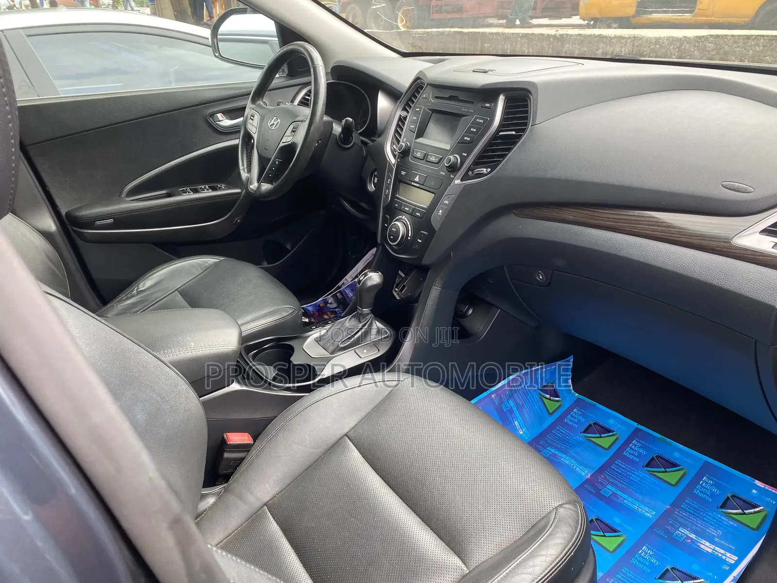 Hyundai Santa Fe 2015 Black
