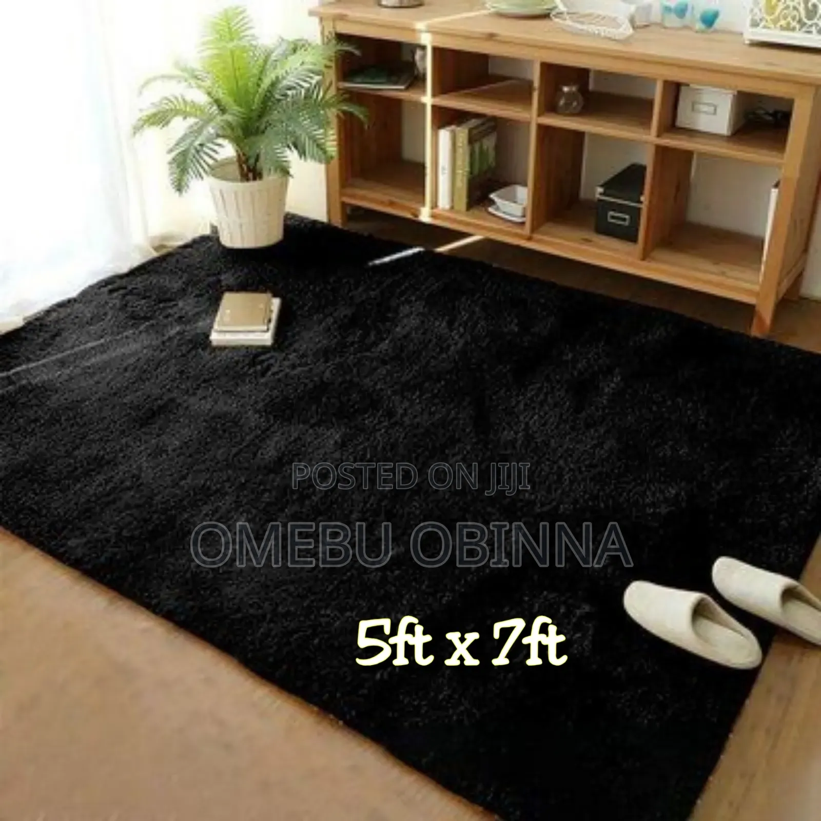 Center Rug ( Fur Rug)