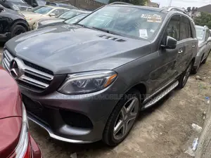 Mercedes-Benz GLE-Class GLE 400 4MATIC 2017 Gray