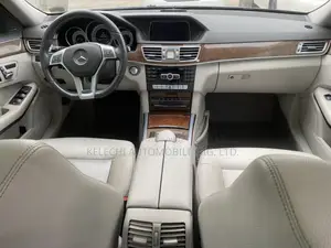 Mercedes-Benz E350 2014 Blue