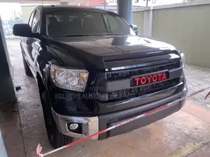 Toyota Tundra 2017 Black