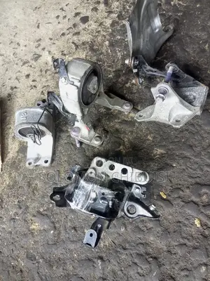 Engine Mounts Toyota Rav4, Highlander, Camry and RX 350