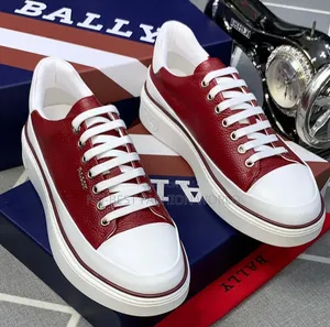 Pure Quality Sneakers