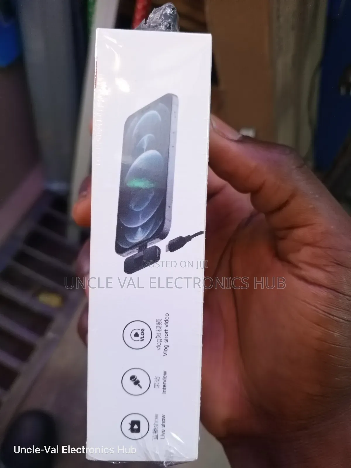 Wireless Lavalier Microphone