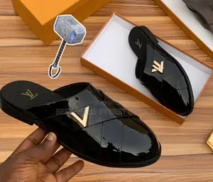 New_ Quality Half Shoe