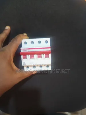 4 Pole Breaker / 3phase Prepaid Meter Main Switch/Breaker