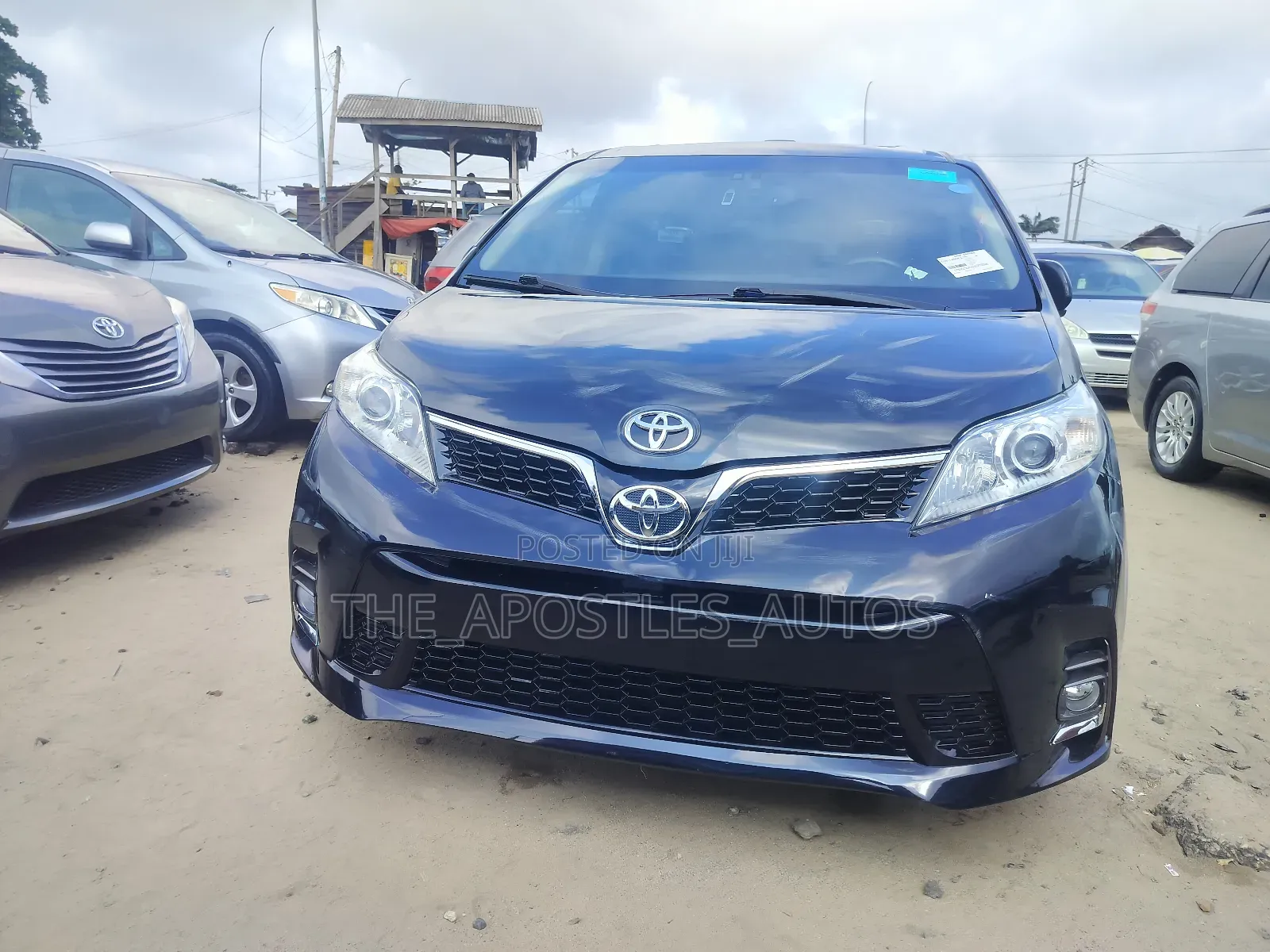 Toyota Sienna 2017 Black