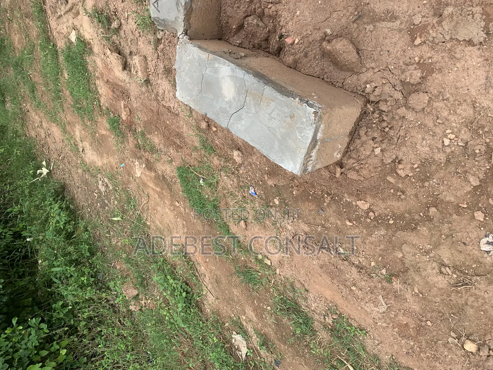 A Plot of Land for at Diamond Estate and Lamini