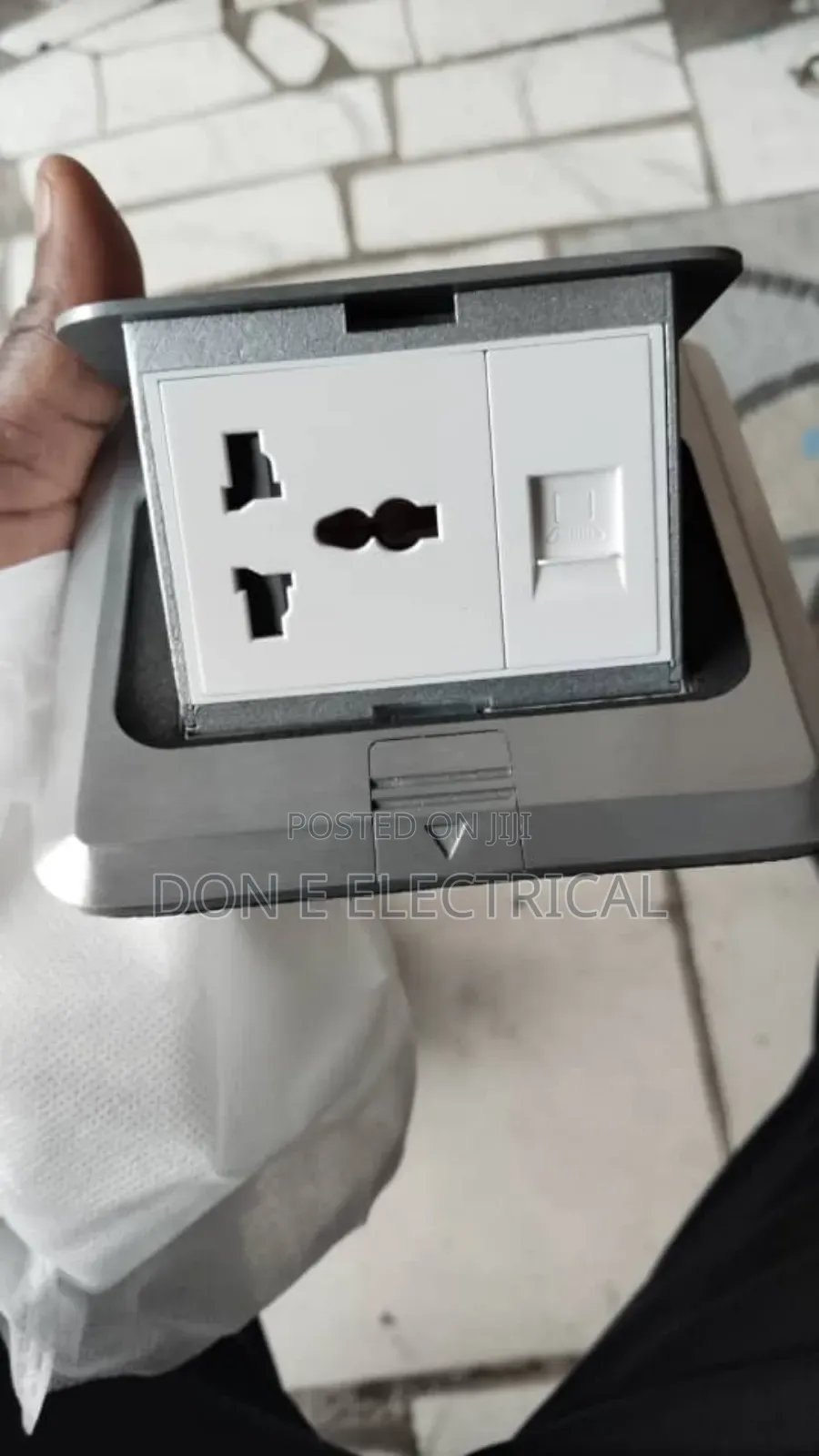 Floor Box 1power 1 Data