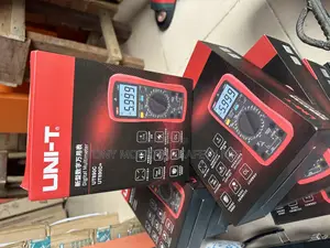 Uni-T Multimeter Ut890d+