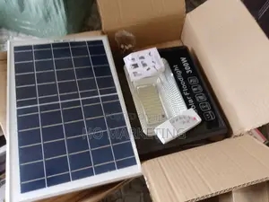 The Best in 300W Solar Floodlight With Remote Control