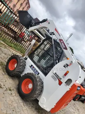 Bobcat Skid Pay Loader