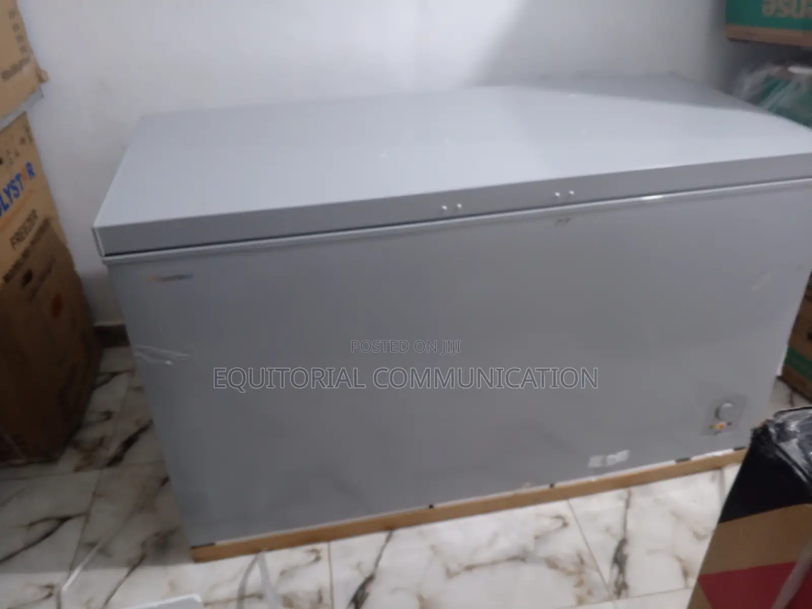 Reliable Hisense 420L Chest Freezer Silver 