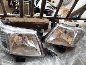 Headlamp Toyota Hilux