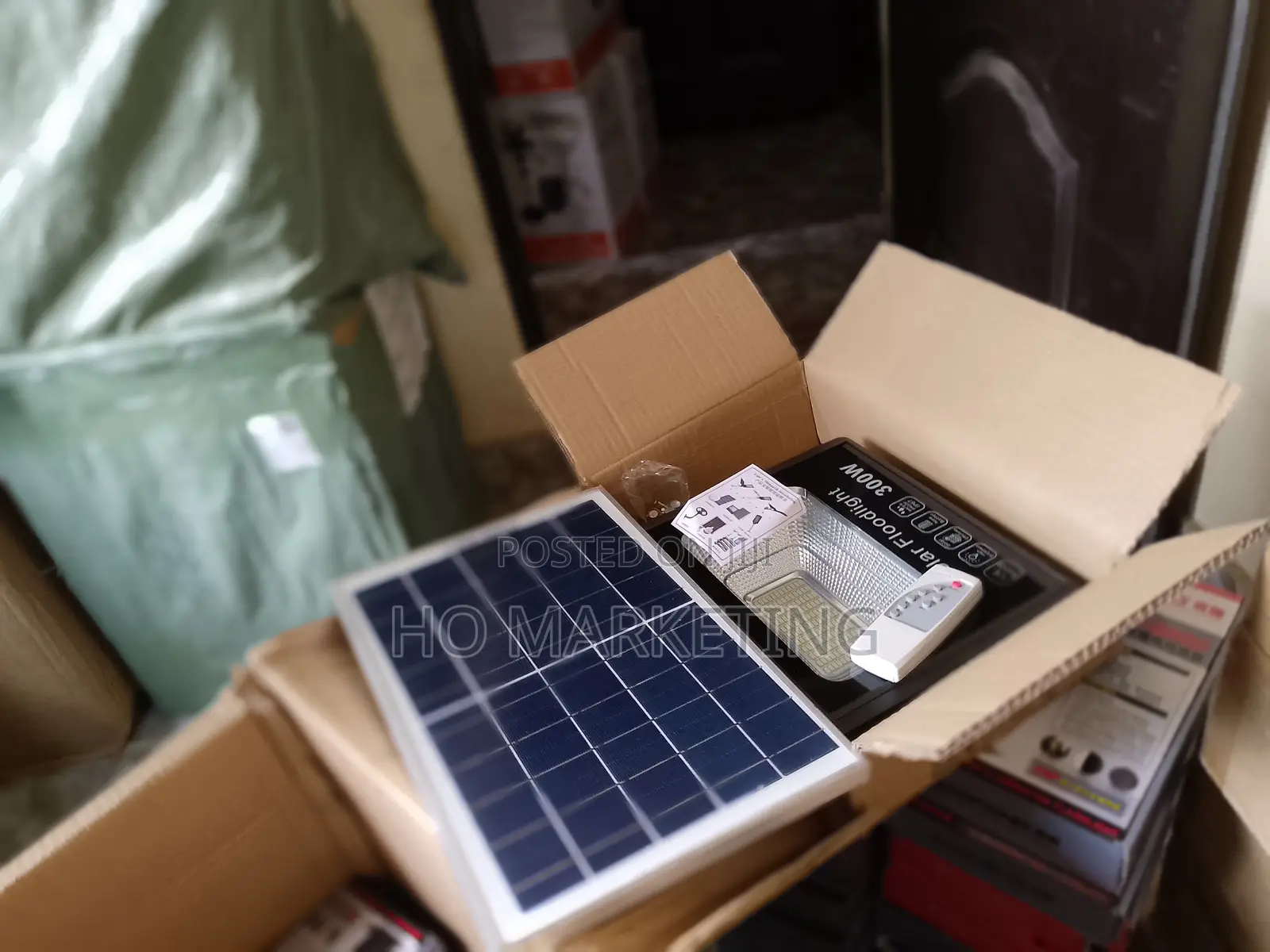 Quality 300W Floodlight Solar Panel With Remote Control