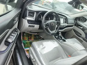 Toyota Highlander 2018 Black