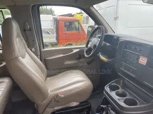 Chevrolet Shcool Bus 2007 White