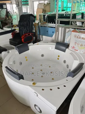 Double Jacuzzi