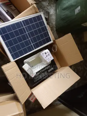 Reliable Floodlight Solar Panel With Remote Control