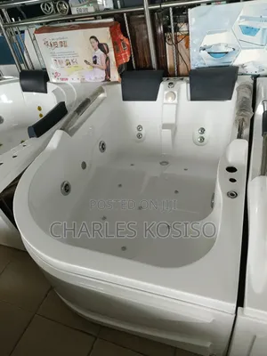 Double Jacuzzi 