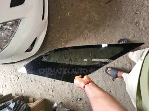 Mercedes Gle 2021 Rear Vent Glass Available at Chimatex Auto
