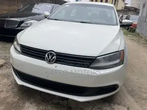 Volkswagen Jetta S 2011 White