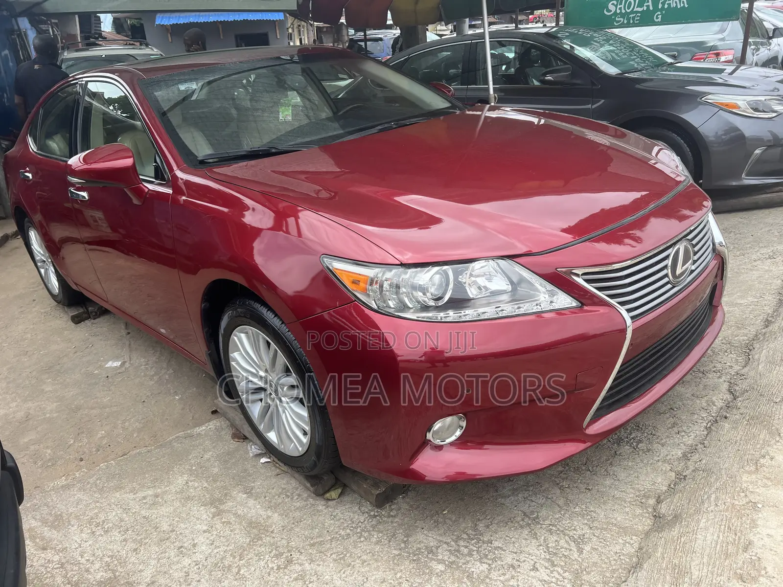 Lexus ES 2015 Red