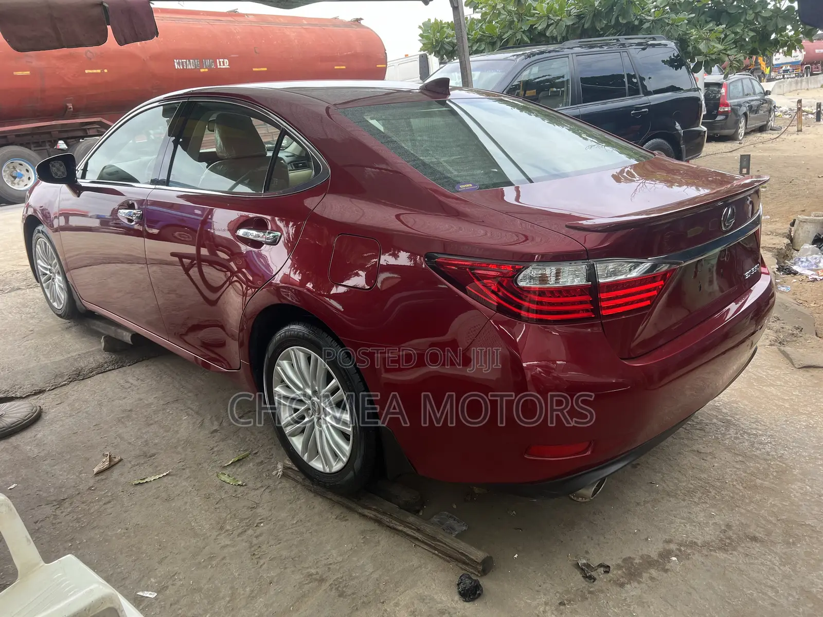 Lexus ES 2015 Red