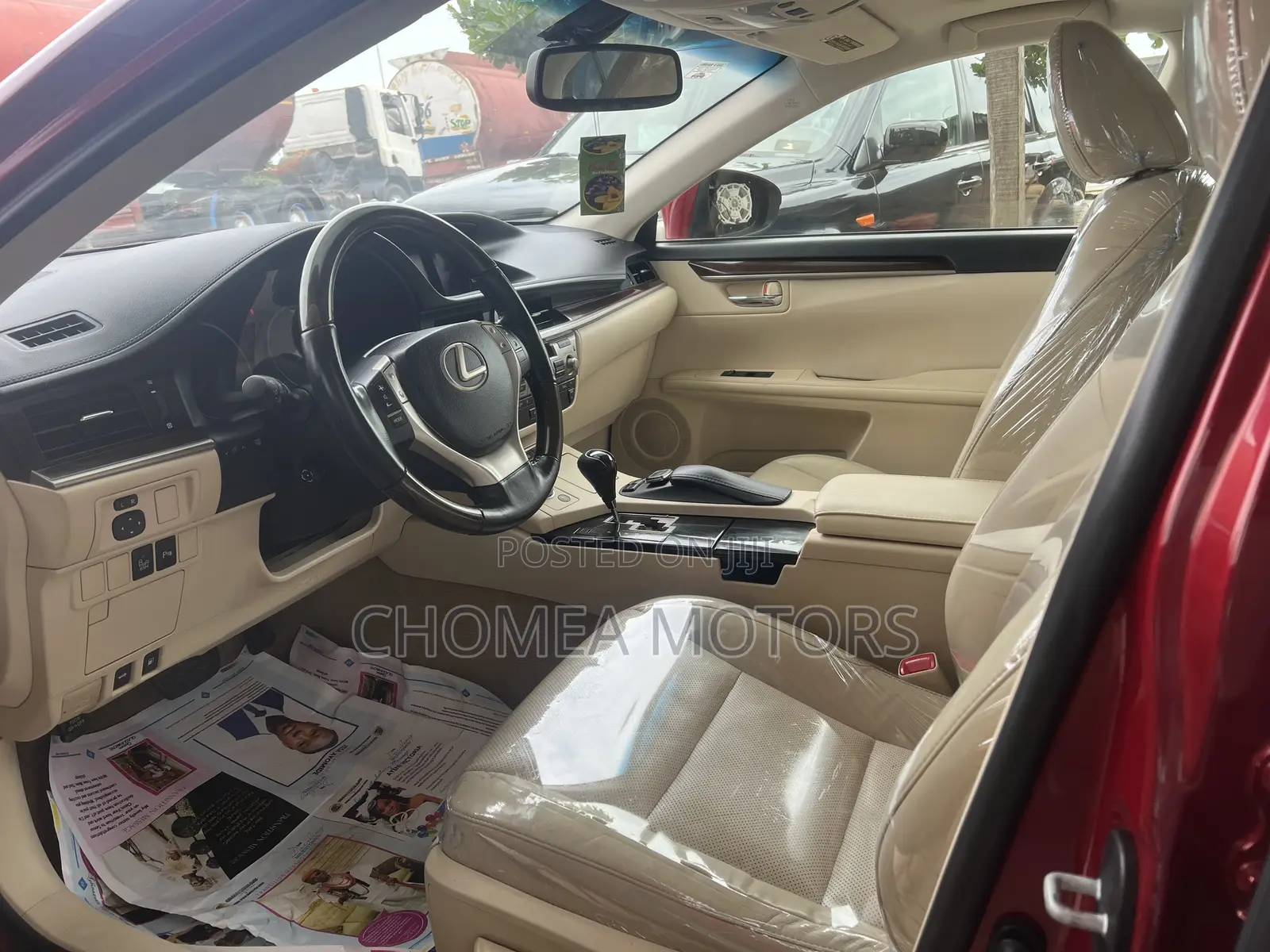 Lexus ES 2015 Red