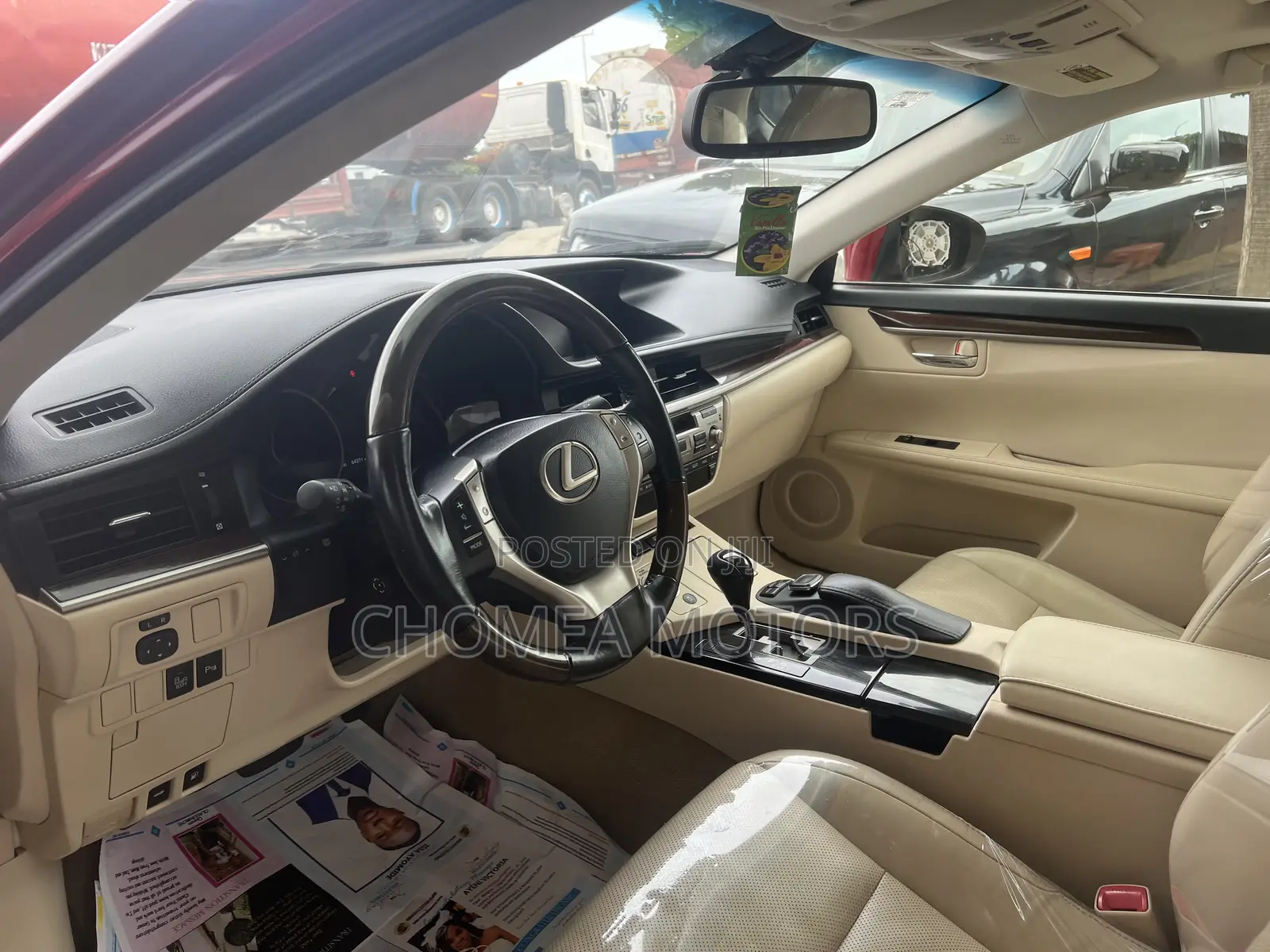 Lexus ES 2015 Red
