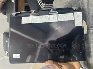 Macbook Pro 14inch M3 Chip Screen