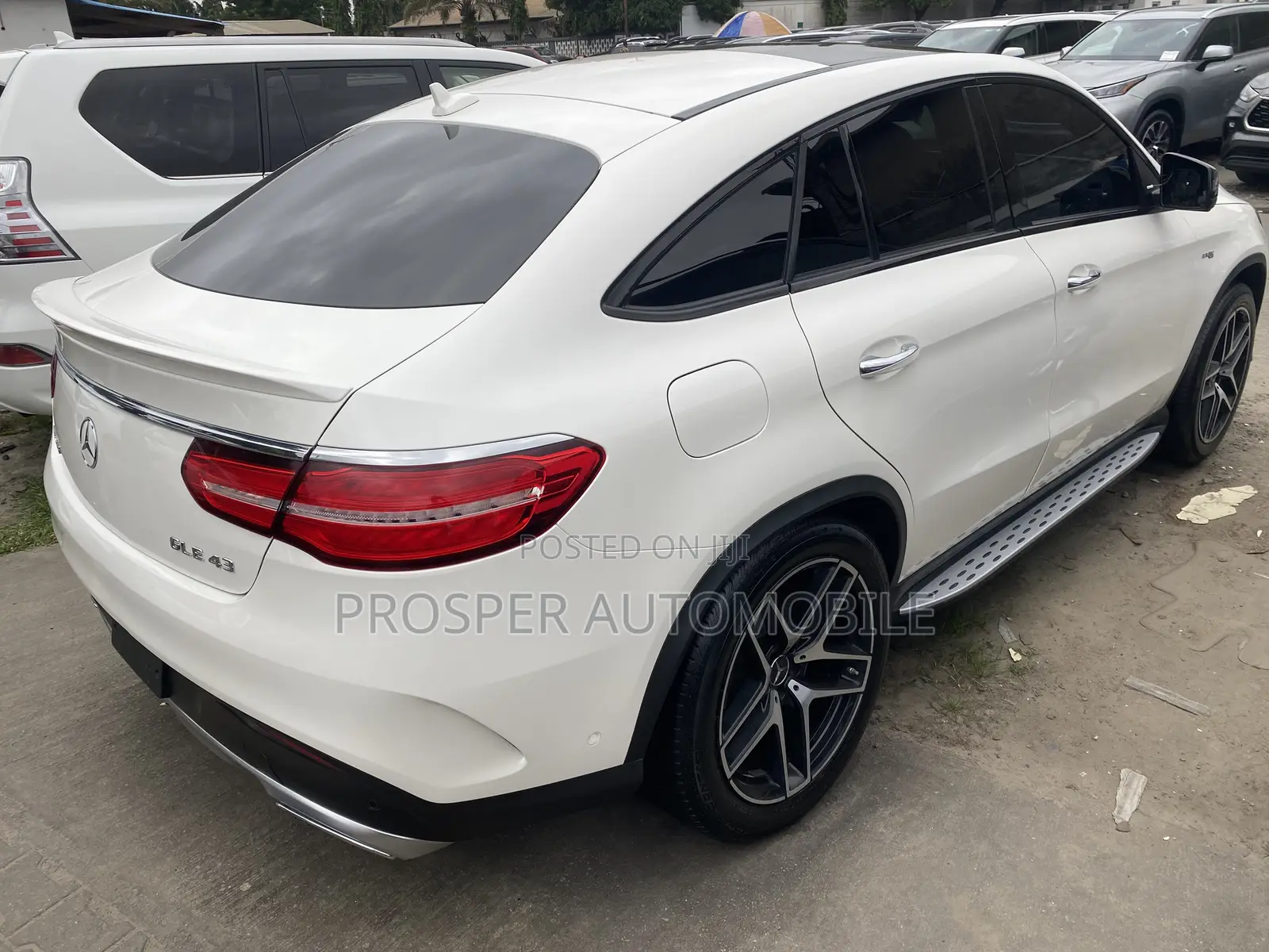 Mercedes-Benz GLE43 2017 White